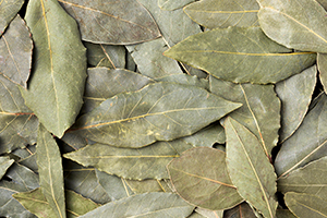 Dried curry leaves